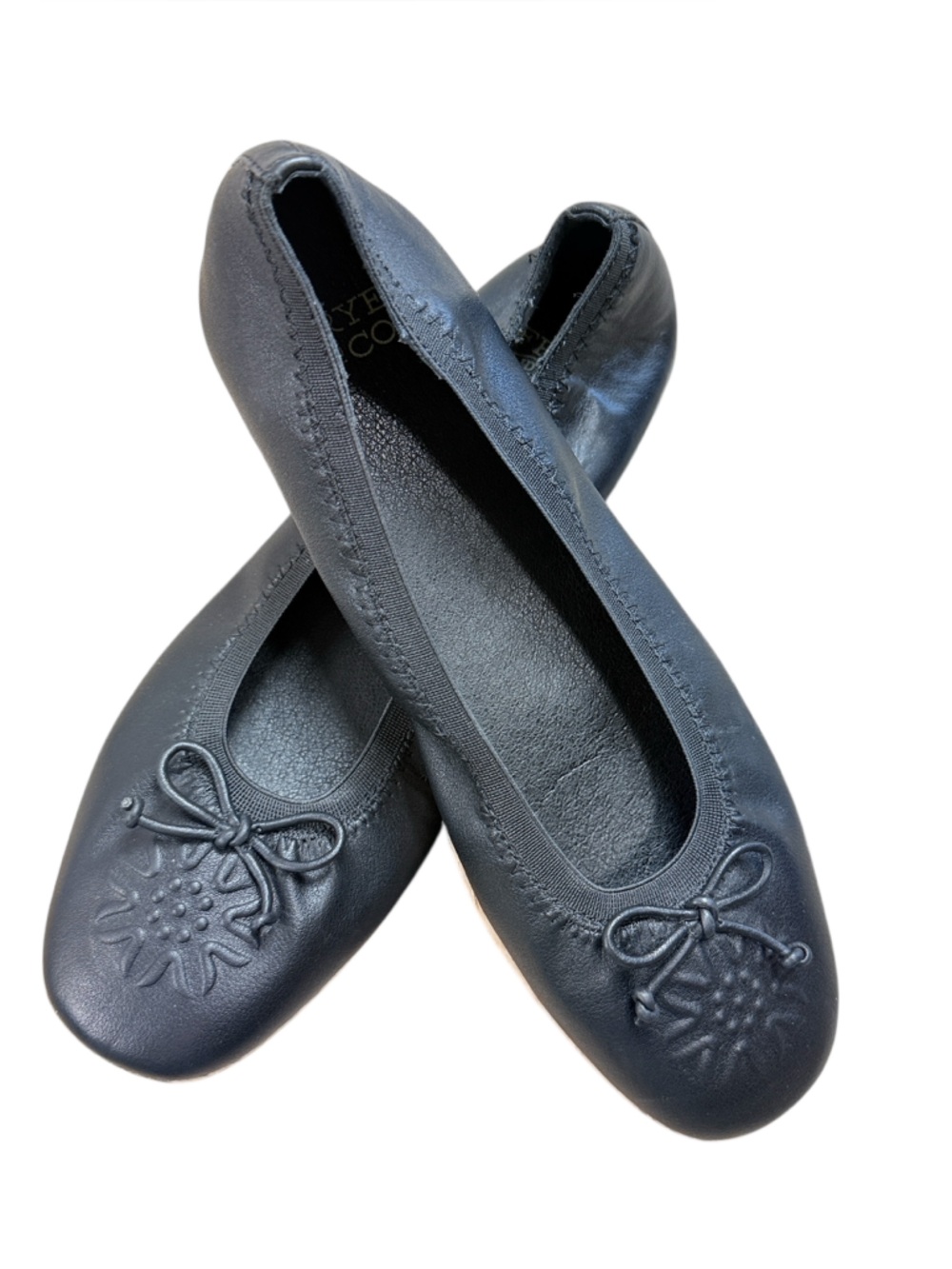 Frye & Co ClassicBlack Ballet Flats with Bow
